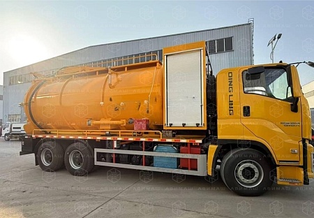 Комбинированная машина вакуумная 20м3 Isuzu GIGA